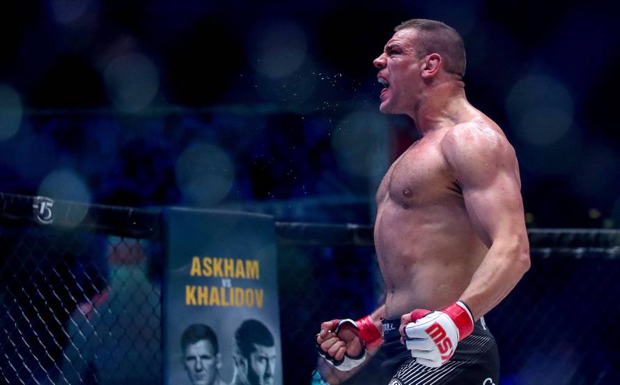 Zagreb: Borilački spektakl KSW 51, Ante Delija - Oli Thompson