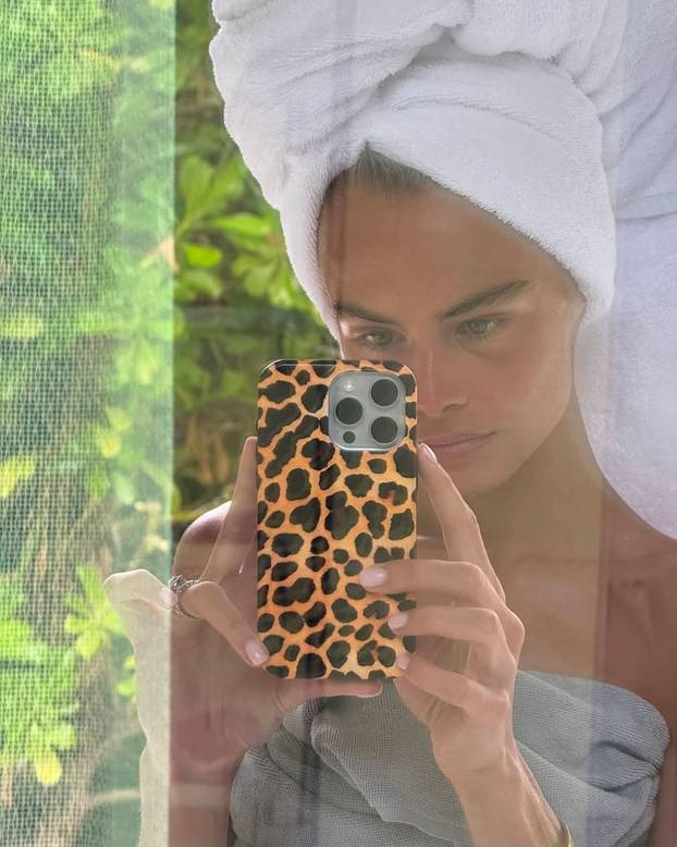 FOTO Slavni nogometaš ostavio suprugu zbog čudnih sklonosti