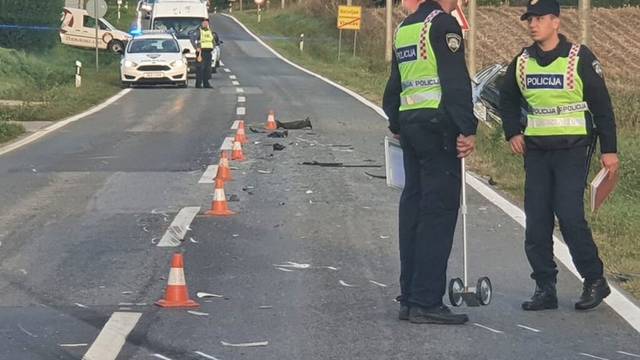 Sudar kod Koprivnice: Kamion u dvorištu kuće, auto u kanalu...