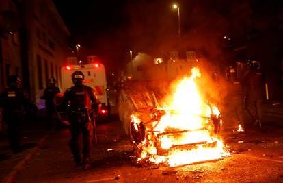 Kako su dva dječaka s Balkana inicirala ulični rat u Irskoj: 'Kuće gore, a neredi ne prestaju...'