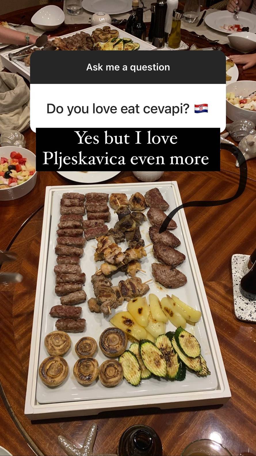 Tamara Ecclestone uživa u finim stvarima, a Jay jede brzu hranu: 'Obožavam ćevape i pljeskavice'