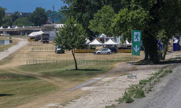 Zagreb: Radovi na hipodromu uoči koncerta Marka Perkovića Thompsona