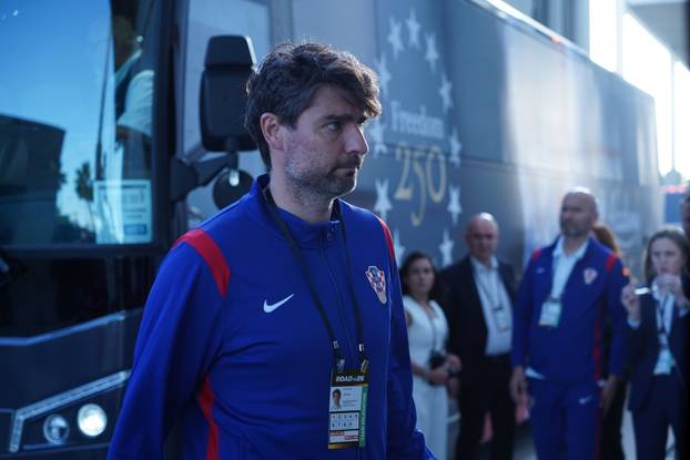 Orlando: Dolazak hrvatskih igra&ccaron;a i sto&zcaron;era na stadion prije utakmice s Brazilom