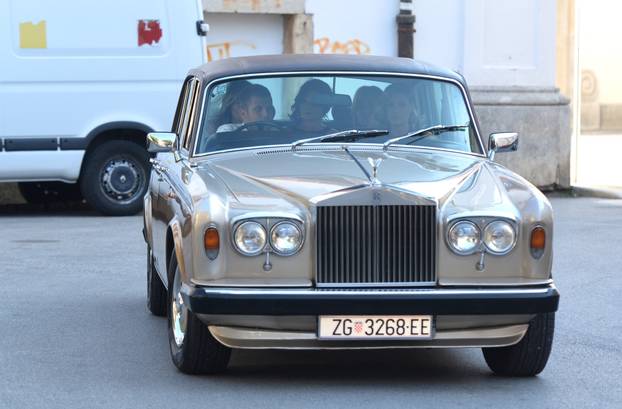 ARHIVA - 2015. Zagreb: Emotivni susret Antonije Bla?e i Hrvoja Brle?i?a uo?i njihova vjen?anja