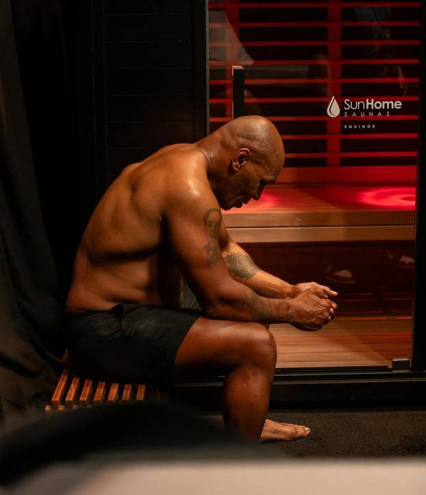 FOTO Kakva mrcina! Mike Tyson šokirao transformacijom uoči borbe protiv 30 godina mlađeg