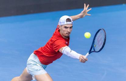 Prižmić nastavlja sjajnu formu! Prvi je put izgubio set u San Marinu, ali igra finale za titulu