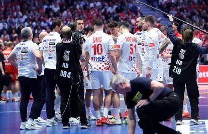 VIDEO Sigurdsson u zadnjem time outu: 'Pusti suce. Zaj*** ih, zaj*** ih sve. Igraj do kraja'