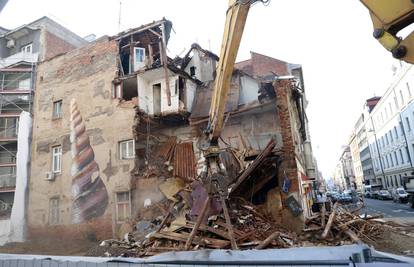 VIDEO Pogledajte kako ruše zgradu u centru Zagreba
