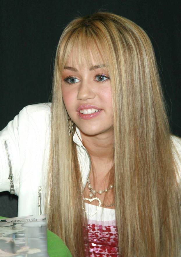 Miley Cyrus izrasla je iz djevoj?ice u ženu sa stilom 