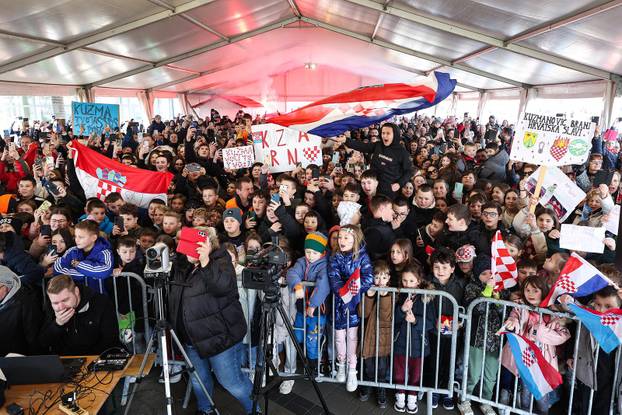 Zagreb: Doček srebrnog rukometaša Dominika Kuzmanovića u općini Brckovljani