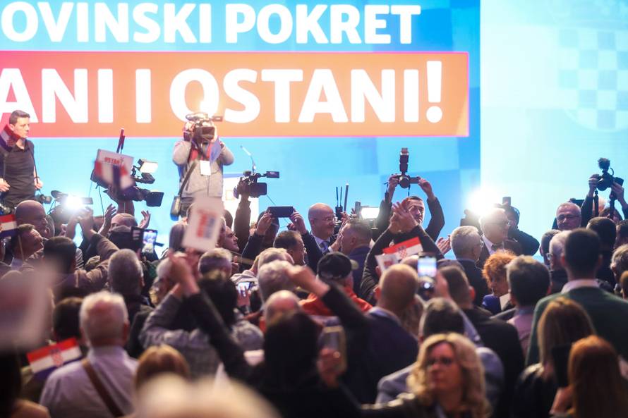 Zagreb: Veliki predizborni skup Domovinskog pokreta u KC Vatroslav Lisinski 