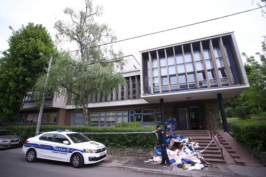 Zagreb: Izbio poÅ¾ar u zgradama HZJZ-a i ImunoloÅ¡kog zavoda