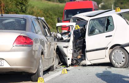 Znatno više poginulih  na cesti: Uzroci - alkohol, droge i brzina