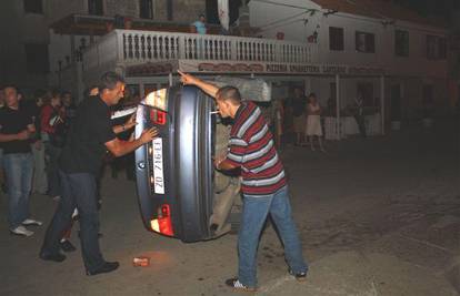 Pakoštane: Pijani Bibinjci divljali BMW-om po mjestu