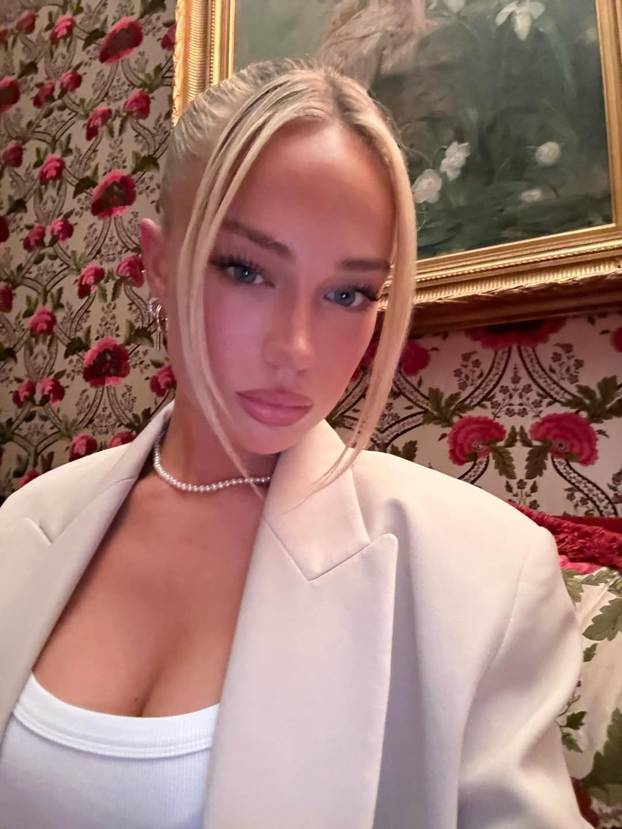 FOTO Nizozemski as u vezi je s jednom od najljepših Britanki? Zgodna Ella obožava sport...
