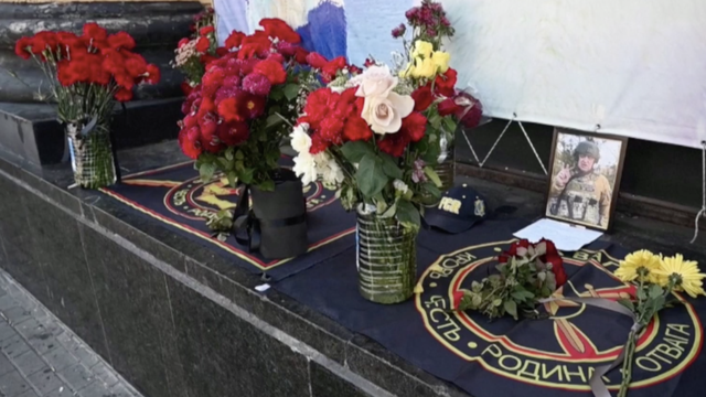VIDEO U centru propale pobune cvijeće i svijeće za Prigožina: 'Bio je patriot i borac za istinu'