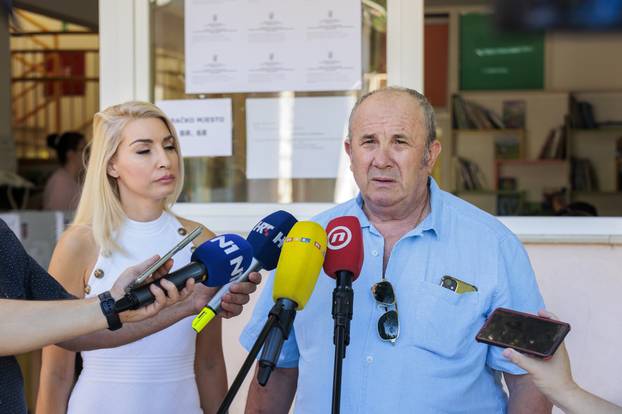 Željko Kerum i supruga Fani Horvat glasovali na prijevremenim izborima u Splitu