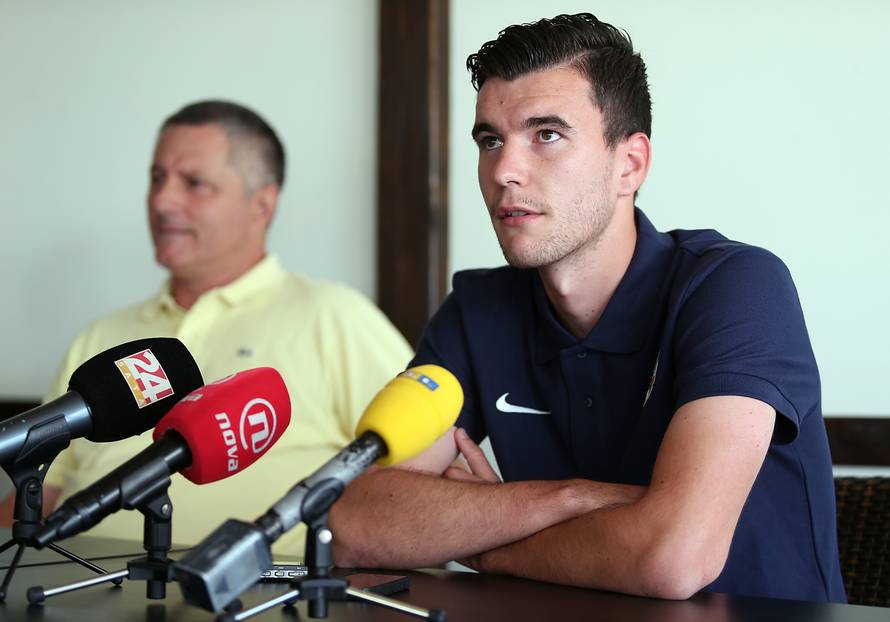 Lendrić: Gađali su me bakljom, ja sam je odmah vratio natrag