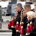 FOTO Plenkovi&cacute; zapalio svije&cacute;u na obljetnici rata u Ukrajini