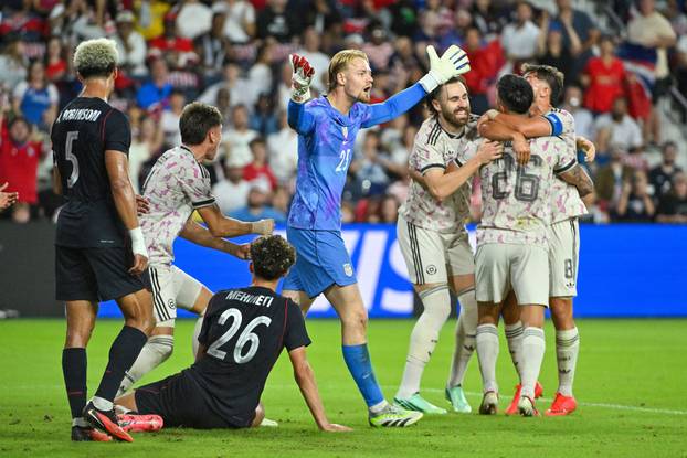 Soccer: International Mens Friendly-Chile at United States