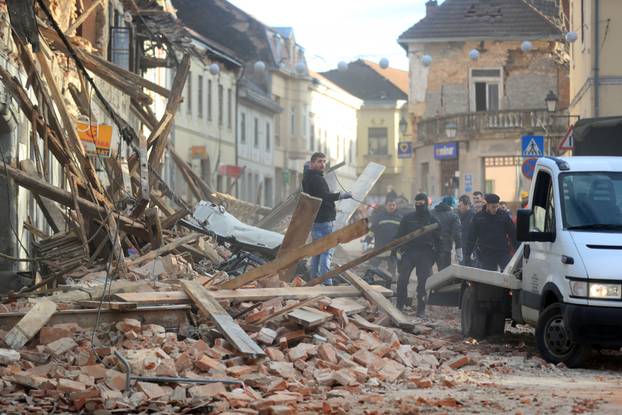 Posljedice razornog potresa u Petrinji i okolici