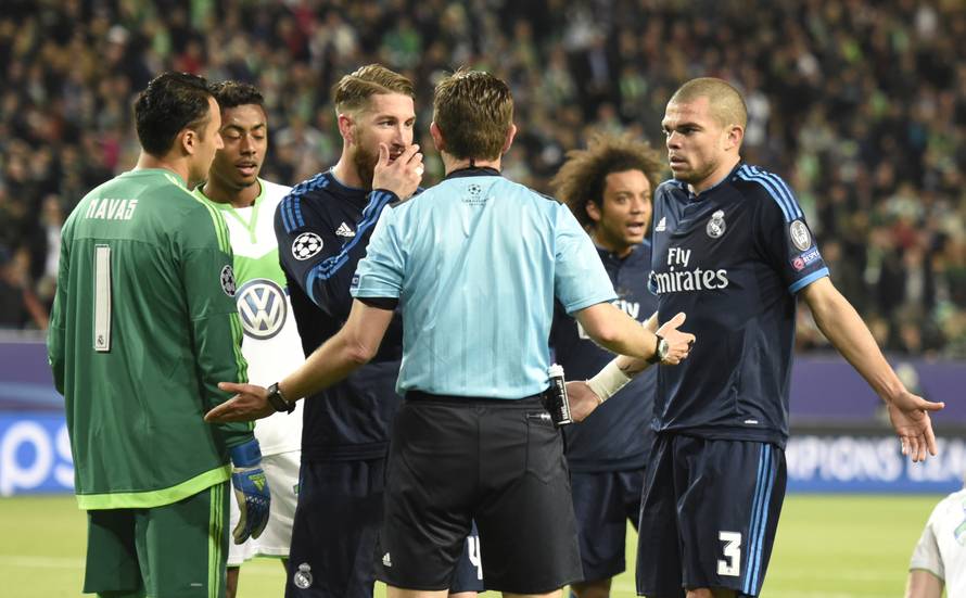 VfL Wolfsburg v Real Madrid - UEFA Champions League Quarter Final First Leg
