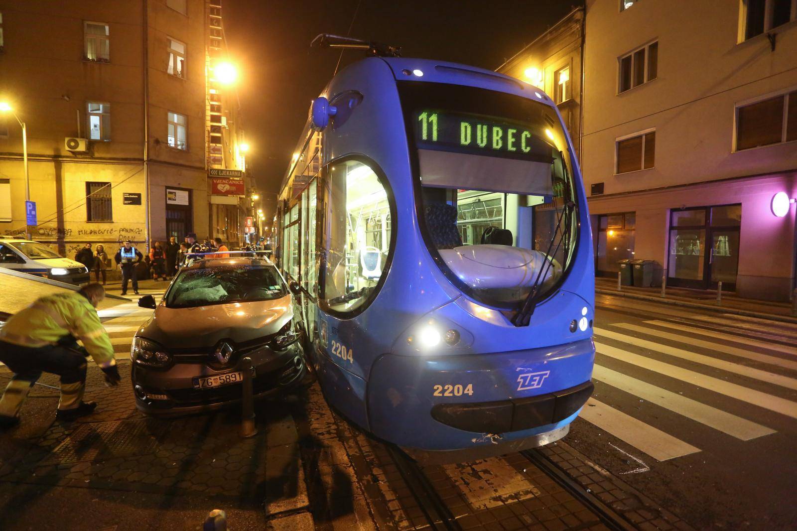 Zagreb: Sudar automobila i tramvaja na raskriÅ¾ju Ilice  iGrahorove ulice