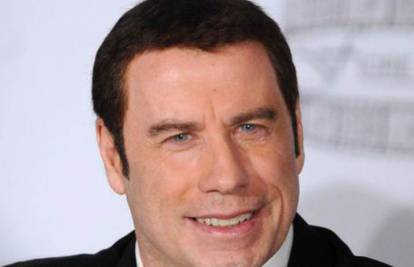 Travolta bi opet volio glumiti ženu: Odlično sam se snašao