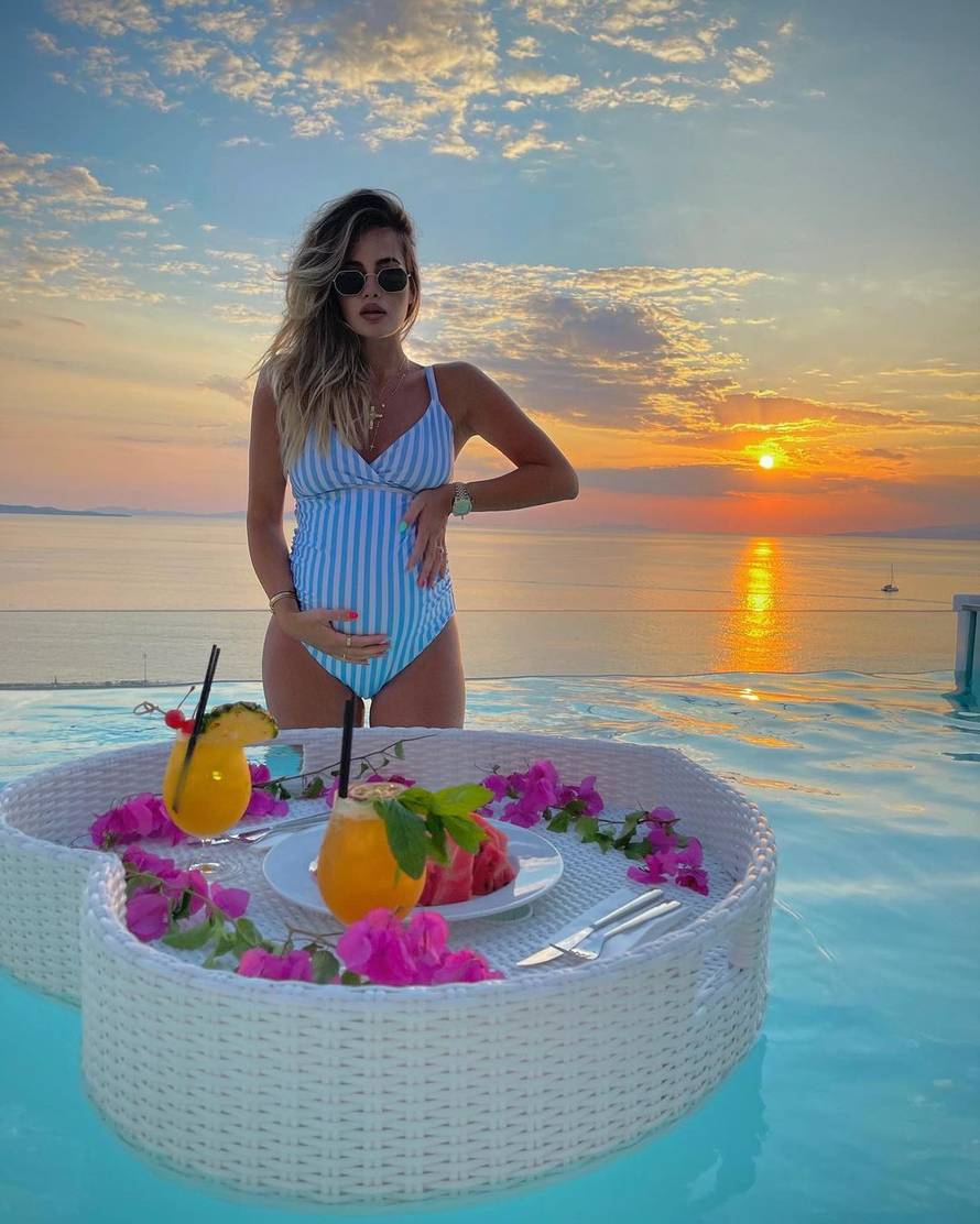 Trudna Adriana oduševljava u Grčkoj, a Duje je pravi romantik