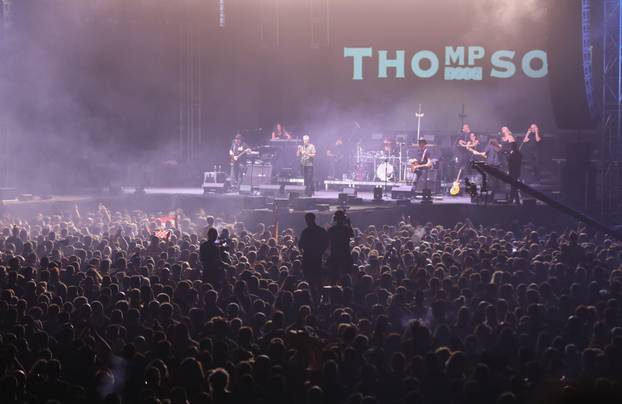 Dugopolje: Thompson održao koncert na prepunom stadionu Hrvatskih vitezova