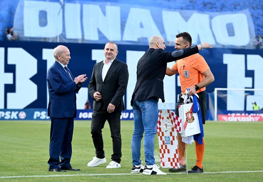 Zagreb: Atmosfera na stadionu prije početka utakmice Dinamo - Gorica 