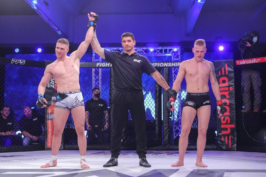 Bojković slomio Čelića, Ostanek 'specijalkom' pobijedio Kosića