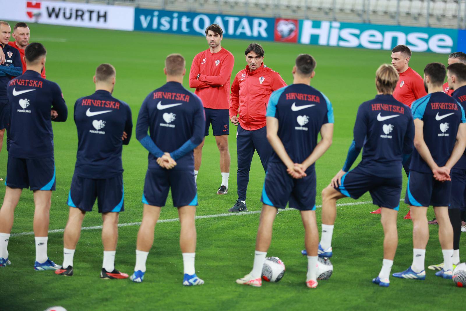 Osijek: Trening hrvatske nogometne reprezentacije na Opus Areni