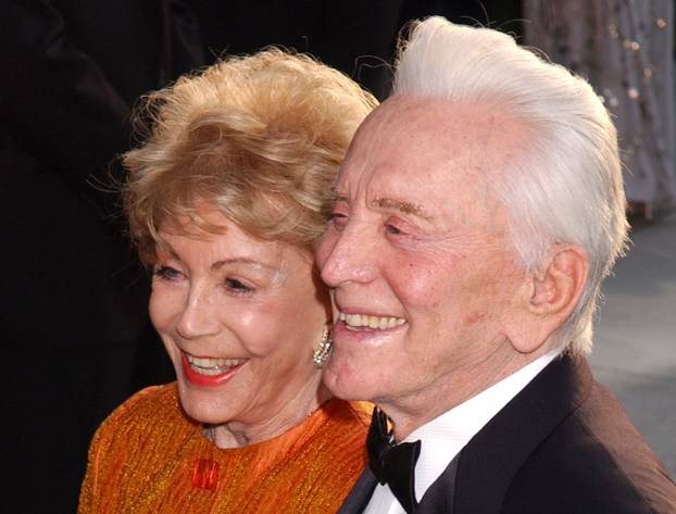 Kirk Douglas death