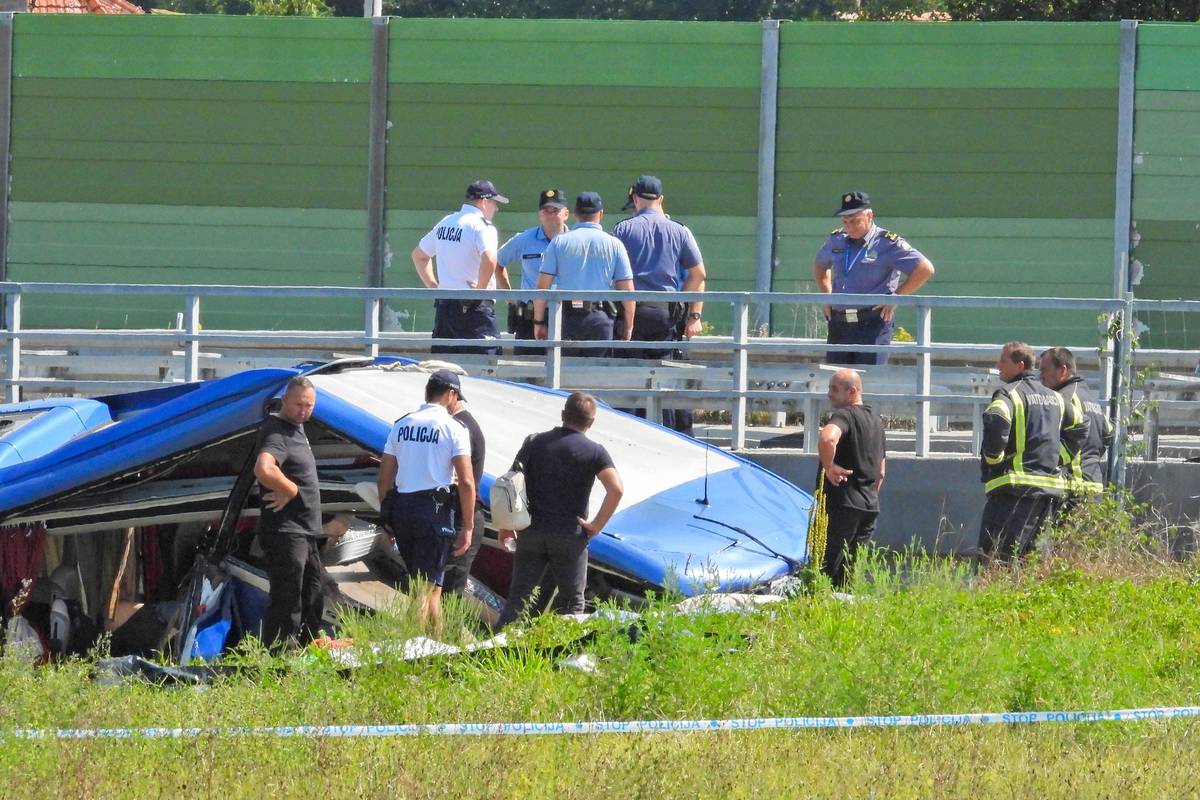 Poljski mediji: U autobusu je među putnicima bilo i šest časnih sestara i tri svećenika
