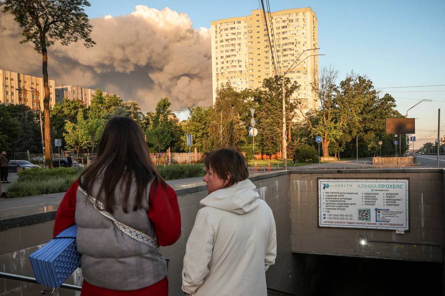 Russian drone and missile strike in Kyiv