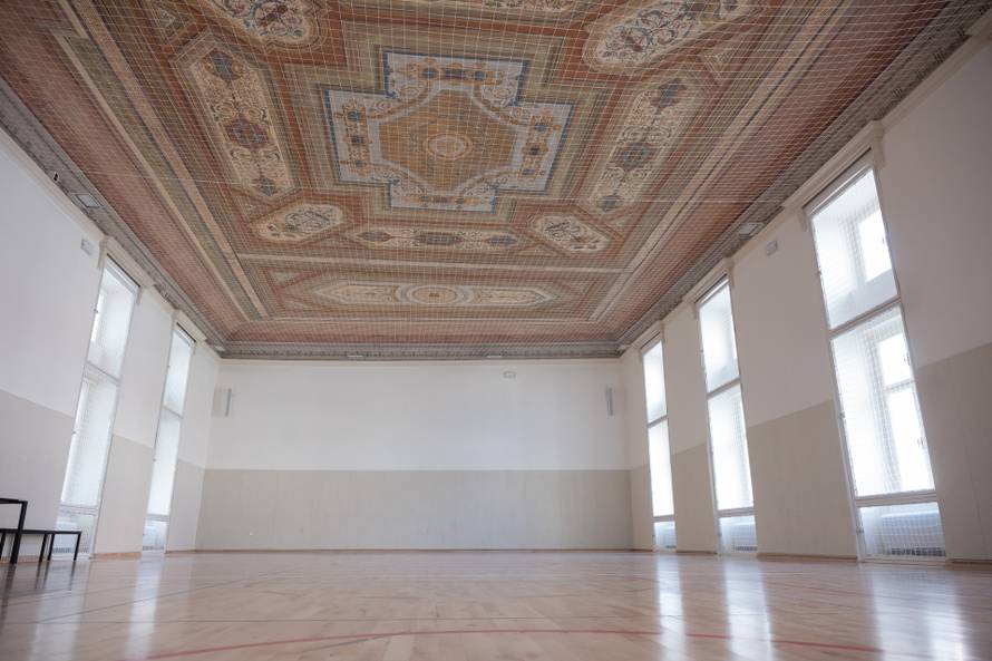 Zagreb: Reportaža o obnovi Gornjogradske gimnazije