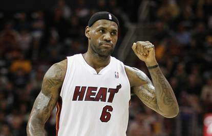 NBA liga: LeBron James s 51 košem razbio Orlando Magic