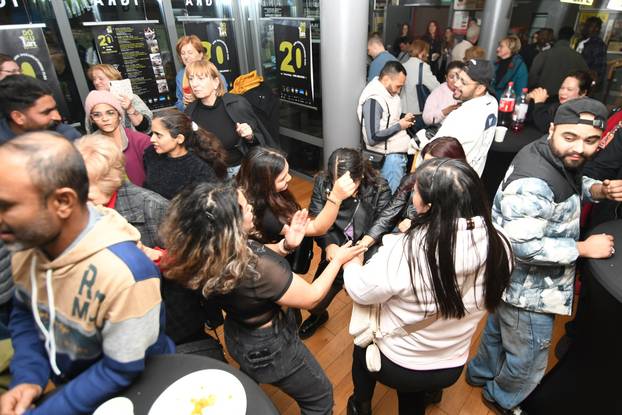 Bjelovar: Rasplesani strani radnici napravili nezaboravan tulum na DOKUartu