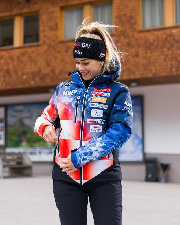 FOTO Podrška je Filipu iz prvih redova na svakoj skijaškoj utrci