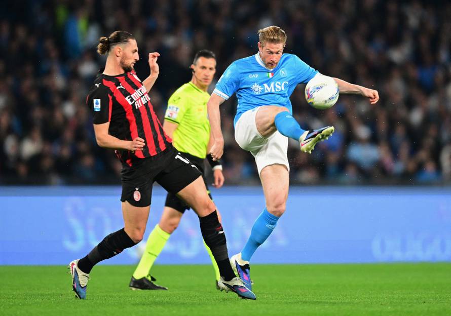 Serie A - Napoli v AC Milan