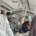 VIDEO Tučnjava u ZG tramvaju: 'Ajde, pljuni me još jedanput!'