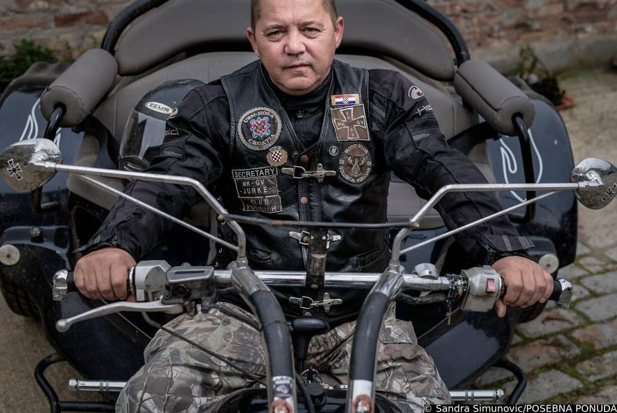 U proboju je ostao bez nogu: 'U polju sam  ležao raskomadan 12 dana, ne znam kako sam živ...'