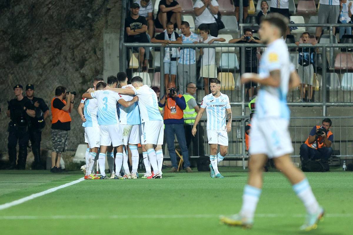 Rijeka - Osijek 2:1. Rijeka na krilima Marka Pjace došla do važne pobjede  na Rujevici - Večernji.hr