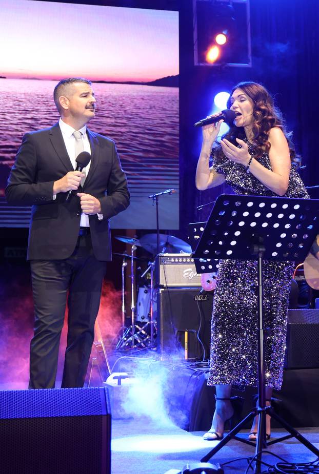 Šibenik: Prva večer Dalmatinske šansone posvećena Vinku Coci