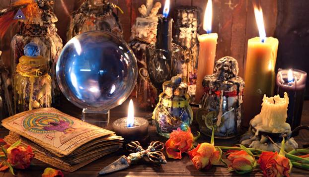 FOTO Okultizam kroz stoljeća: Mračni rituali, tajne seanse, prizivanje mrtvih i nacizam...