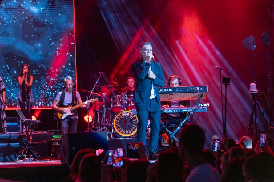 Pred Željkom Joksimovićem je još jedna rasprodana dvorana: U veljači će zabavljati Osječane