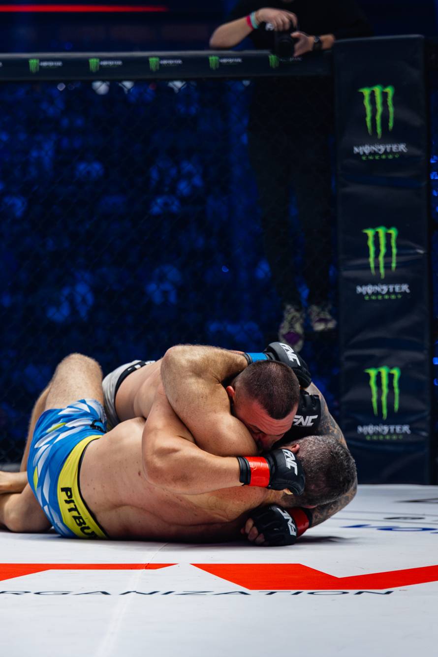 FNC potvrdio drugu borbu za pojas u Ljubljani: Prvak Ivan Sičaja protiv opasnog Nijemca