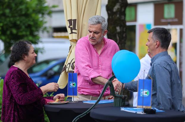 Zagreb: Doček izbornih rezultata u izbornom stožeru Marije Selak Raspudić