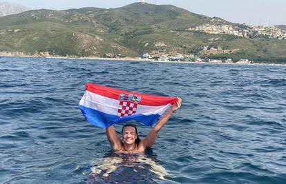 Povijesni uspjeh Dine Levačić! Postala prva Hrvatica koja je preplivala Gibraltarska vrata